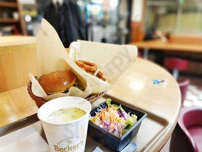 ベッカーズ 飯田橋東口店