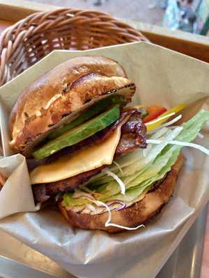 ベッカーズ 飯田橋東口店