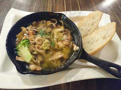 ピッツェリアウノカンフォーラ