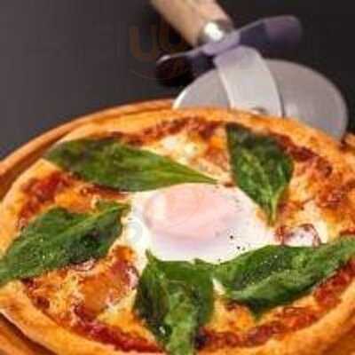 The Neworder Table 渋谷駅店