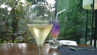 うおまん ダイニング