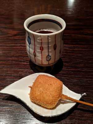 炭火焼割烹 Yoshi家