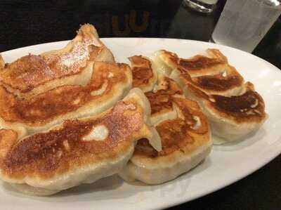 天鴻餃子房 九段店