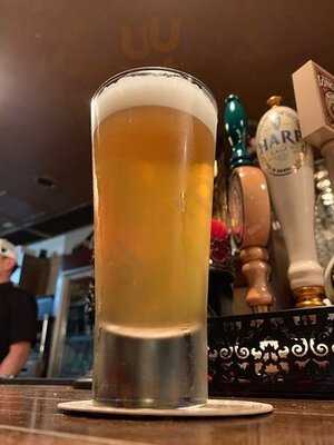 ビアダイニング ザ グリフォン 