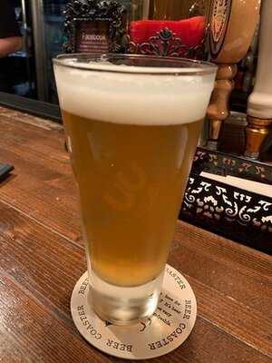 ビアダイニング ザ グリフォン 