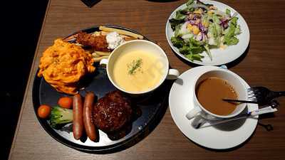 Cafe＆brasserie O10