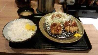 とんかつ工房 アコルデ代々木上原店