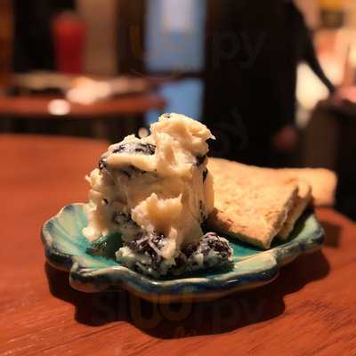 まぐろ一徹 千日前店