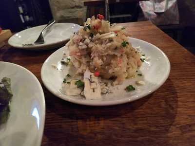 飯田橋ワインバル 八十郎