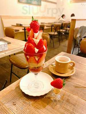 玄米＆やさいカフェ玄三庵 梅田エスト店