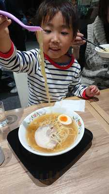 炭火焼鳥 吉田屋