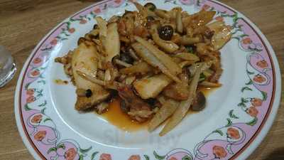 炭火焼鳥 吉田屋