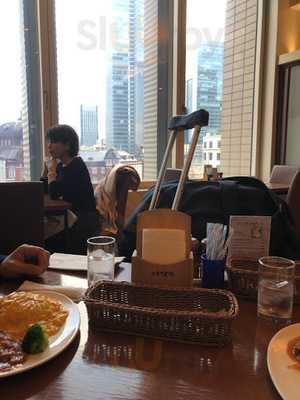 シナグロ Organic Salad＆cafe 丸の内