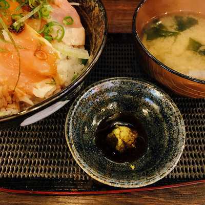 焼鳥串焼 金太郎　阪急東通店