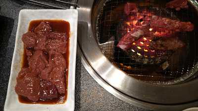 焼肉うのうはなれ