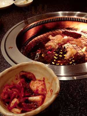 焼肉うのうはなれ