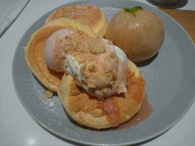 Flipper’s 梅田エスト店