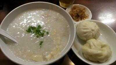 香港ロジ 渋谷新南口店