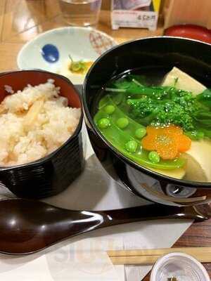 汁や 東京駅店（グランスタ丸の内）