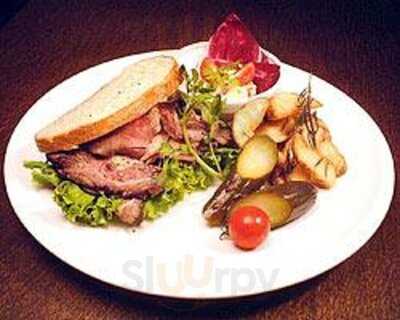 丸の内カフェ イーズ