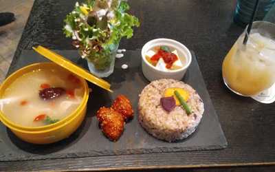 チッチン カフェ&ダイニング