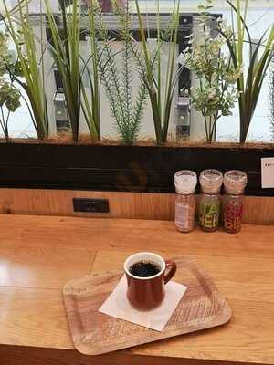 カフェカルディーノ＋wine 溜池山王メトロピア店