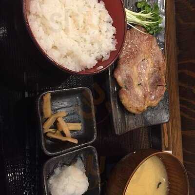 しんぱち食堂 神田店