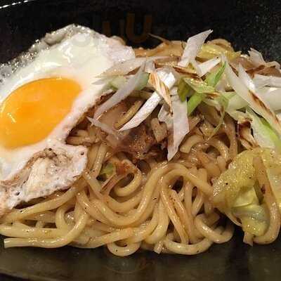 鉄板焼そば・酒場 しぶやき