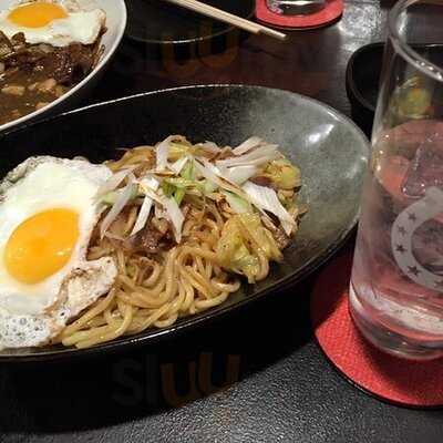 鉄板焼そば・酒場 しぶやき