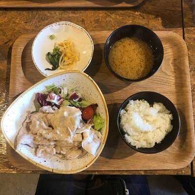 Meat Tavern 煮込みや四兵衛