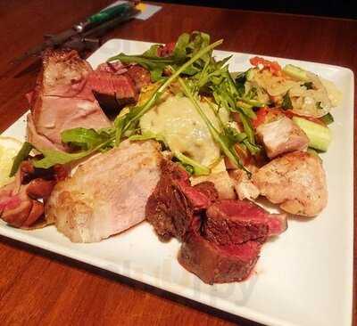 オステリアウララ