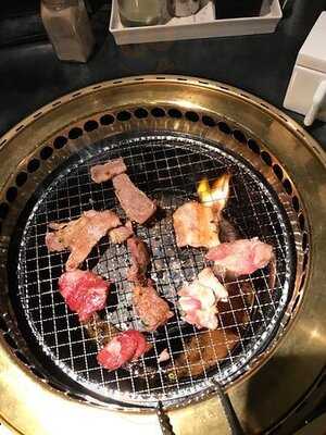 百えん屋 渋谷道玄坂店