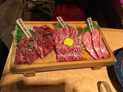 焼肉市場 飯田橋亭