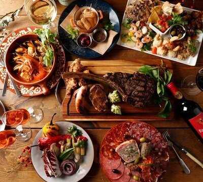 スパニッシュ ラウンジ パラドール