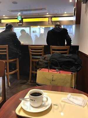 ドトールコーヒーショップ 市ヶ谷駅前店