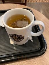 カフェ べローチェ神田店