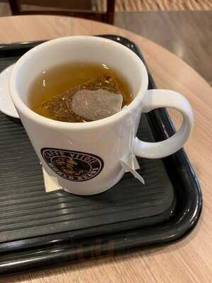 カフェ べローチェ神田店