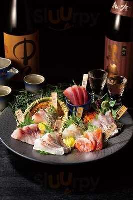 くつ炉ぎ・うま酒 かこいや 丸の内オアゾ店