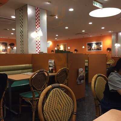 サイゼリヤ荻窪タウンセブン