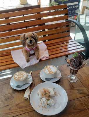 Attic Room 靖國外苑