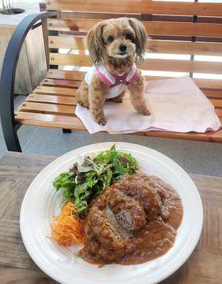 Attic Room 靖國外苑