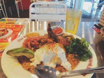 墨国回転鶏酒場 渋谷ストリーム店