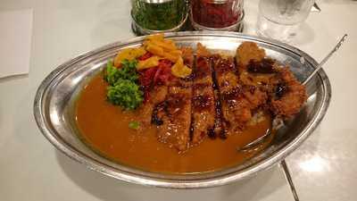 赤坂飯店 パレスサイド分店