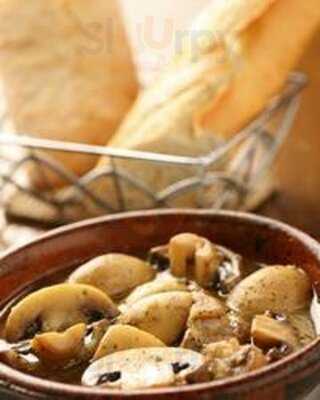 エル チャテオ デル プエンテ お茶の水