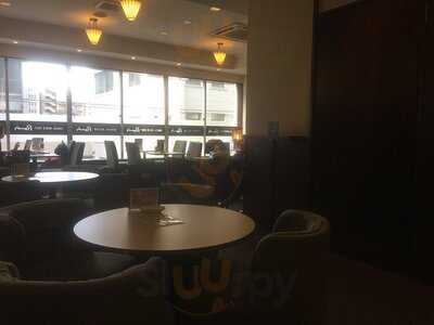 喫茶室ルノアール 市ヶ谷駅前店