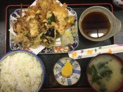 磯美家 神宮前店