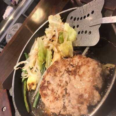 肉屋の正直な食堂 神田神保町店