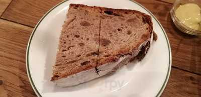 ビストロフェーブ