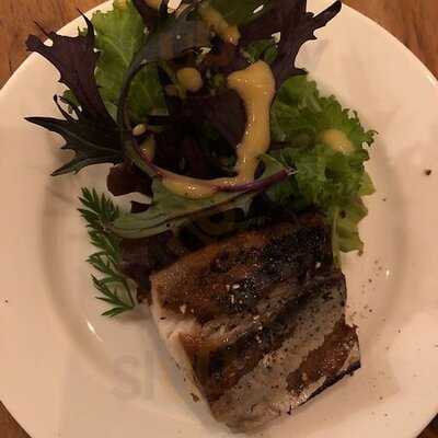 ビストロフェーブ