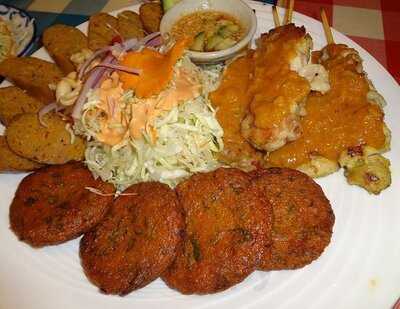 ティーヌン市ヶ谷店